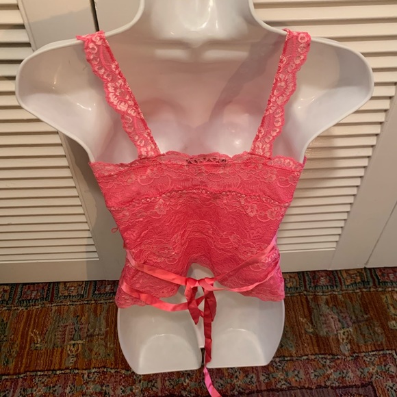 New Banana Republic Hot Pink Lace Princess Cami - Picture 2 of 4